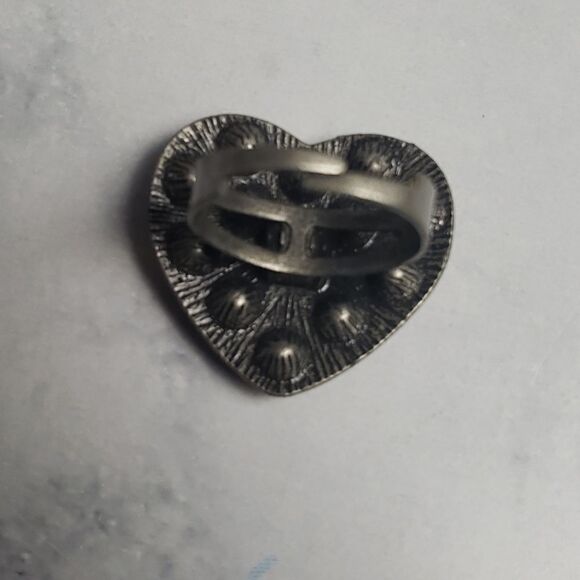 Heart Ring  - Picture 3 of 4